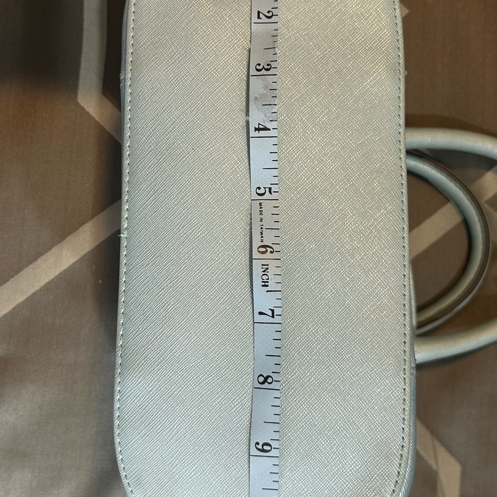Tignanello Light Blue Leather Satchel Purse - Picture 9 of 13